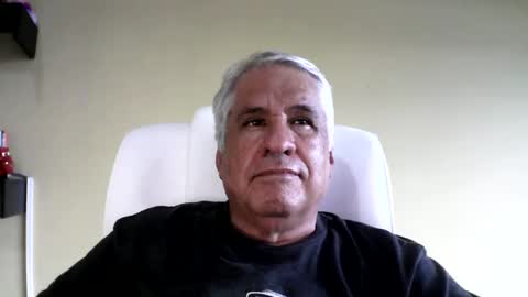 grisa01 online show from January 19, 2025, 7:04 pm