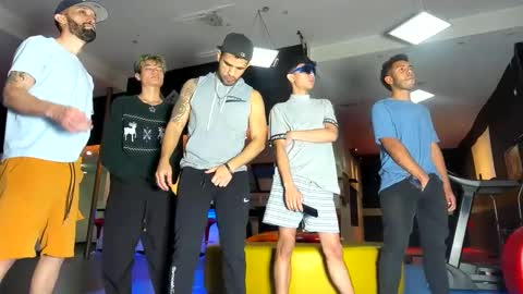 GRIVALS. THOMAS AND DAMIAND online show from December 10, 2024, 12:50 am