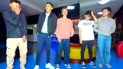 GRIVALS. THOMAS AND DAMIAND online show from December 17, 2024, 11:49 am