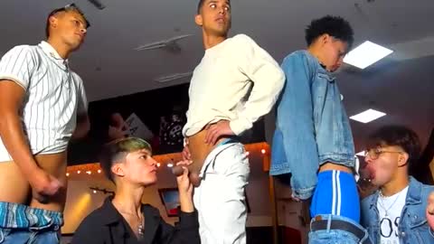 GRIVALS. THOMAS AND DAMIAND online show from December 22, 2024, 6:15 pm