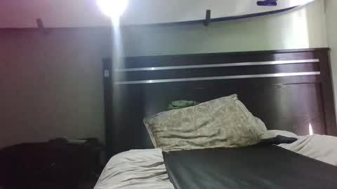 Snapshot of growinggirl chatting on April 12, 2026, 11:32 pm growinggirl online show from April 12, 2026, 11:32 pm