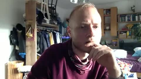 Snapshot of gruendamien chatting on January 13, 2025, 2:32 pm gruendamien online show from January 13, 2025, 2:32 pm