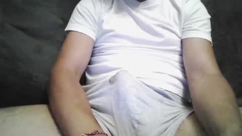 Snapshot of guapete_21x chatting on August 4, 2026, 8:00 pm guapete 21x online show from August 4, 2026, 8:00 pm