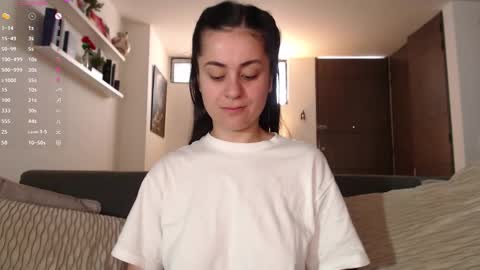 Elena online show from October 1, 2025, 2:12 pm