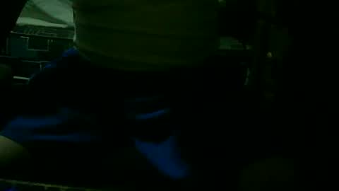 Snapshot of guidogomezcag chatting on October 15, 2025, 5:40 am guidogomezcag online show from October 15, 2025, 5:40 am