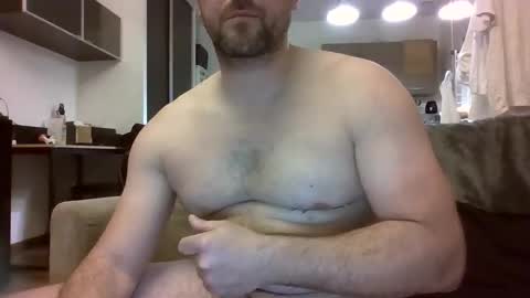 guigui84 online show from March 27, 2026, 12:49 am