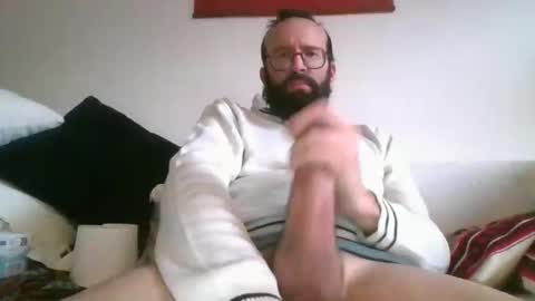 Snapshot of guillaume86 chatting on February 10, 2025, 3:42 pm guillaume86 online show from February 10, 2025, 3:42 pm