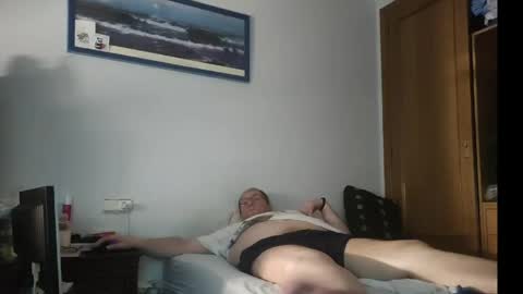 Snapshot of guillervlc chatting on May 23, 2026, 4:22 pm guillervlc online show from May 23, 2026, 4:22 pm