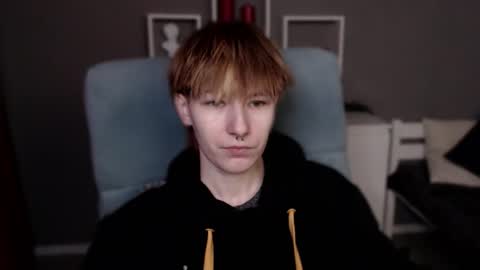 Snapshot of guitarandangell chatting on February 25, 2026, 11:09 am guitarandangell online show from February 25, 2026, 11:09 am