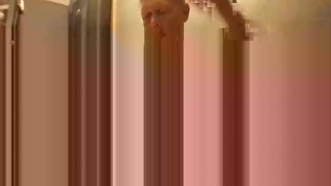 Snapshot of guitarbryman48 chatting on September 29, 2025, 6:18 am guitarbryman48 online show from September 29, 2025, 6:18 am