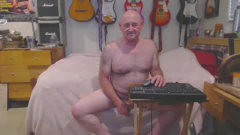 Mario online show from March 4, 2025, 3:04 pm