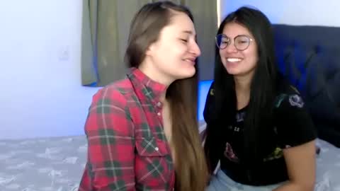 Snapshot of gumball_room chatting on January 13, 2025, 6:27 pm Vane blonde and Hazell black hair online show from January 13, 2025, 6:27 pm