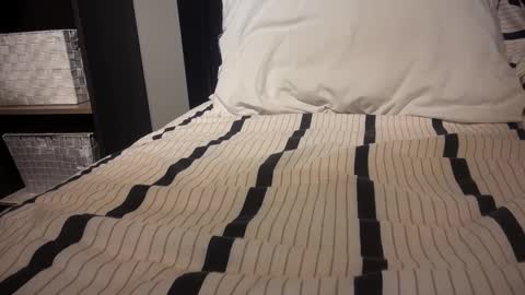 Snapshot of gumbywanna chatting on January 17, 2025, 1:25 am gumbywanna online show from January 17, 2025, 1:25 am