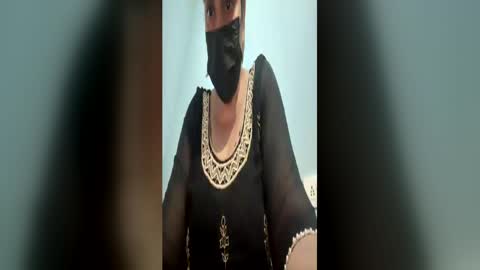 Snapshot of gurleen_kaur69 chatting on July 4, 2026, 9:48 am gurleen_kaur69 online show from July 4, 2026, 9:48 am