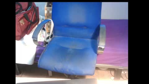 Snapshot of gusanito_enano chatting on May 18, 2026, 9:26 am gusanito_enano online show from May 18, 2026, 9:26 am