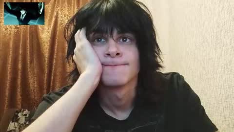 Snapshot of gushill_ chatting on December 3, 2025, 12:29 am gushill_ online show from December 3, 2025, 12:29 am