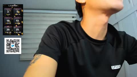 Snapshot of guy_veryhot1 chatting on September 25, 2025, 1:42 am onlyfans    kevin garcia s online show from September 25, 2025, 1:42 am