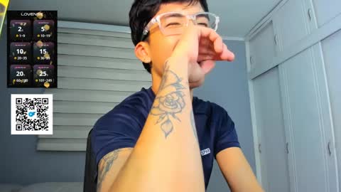 Snapshot of guy_veryhot1 chatting on September 27, 2025, 1:54 am onlyfans    kevin garcia s online show from September 27, 2025, 1:54 am