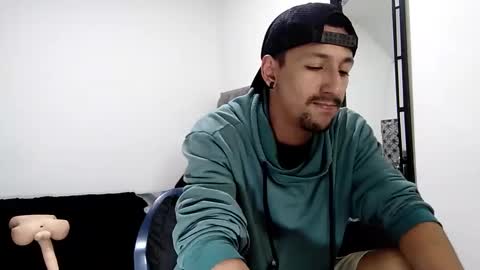 karim online show from December 21, 2024, 9:01 am