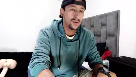 karim online show from February 26, 2025, 12:36 pm