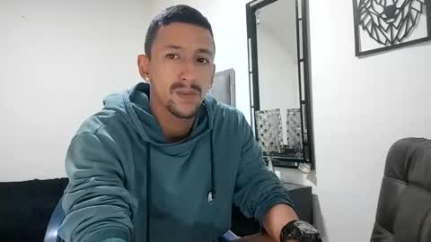 karim online show from March 9, 2025, 1:48 pm