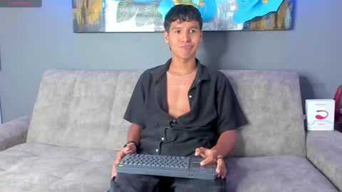 Carl Milton online show from November 14, 2025, 1:04 am