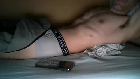 Snapshot of guywa chatting on March 28, 2026, 7:19 am Drake online show from March 28, 2026, 7:19 am