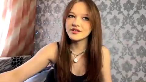 Nika Kova online show from May 23, 2026, 8:07 am