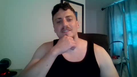 Snapshot of gymbro1986 chatting on July 28, 2026, 4:16 pm gymbro1986 online show from July 28, 2026, 4:16 pm