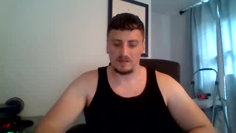 Snapshot of gymbro1986 chatting on July 28, 2026, 6:20 pm gymbro1986 online show from July 28, 2026, 6:20 pm