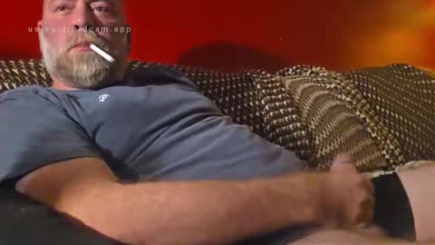 Snapshot of gymshoo chatting on October 29, 2025, 8:38 am Eli online show from October 29, 2025, 8:38 am