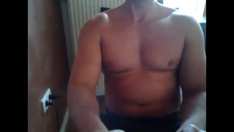gymxxx_ online show from February 23, 2025, 2:57 pm