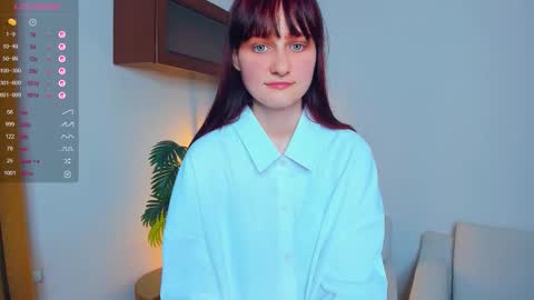 Snapshot of h0lyangel chatting on September 26, 2025, 7:07 pm Kelly  Lilly online show from September 26, 2025, 7:07 pm