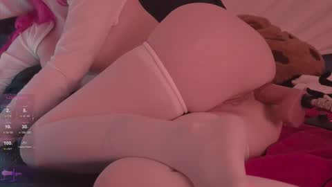 Lana online show from March 12, 2026, 5:41 pm