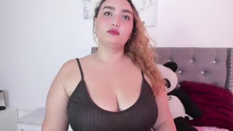 Snapshot of haanna_hot chatting on January 18, 2025, 8:30 pm Sarah online show from January 18, 2025, 8:30 pm