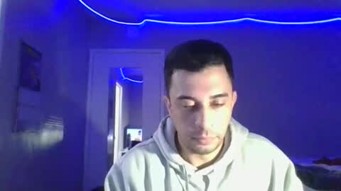 Snapshot of habibihoops01 chatting on November 16, 2025, 9:59 am habibihoops01 online show from November 16, 2025, 9:59 am