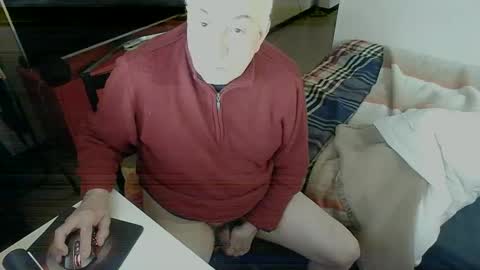 Snapshot of hacknoob62 chatting on January 1, 2025, 11:05 am hacknoob62 online show from January 1, 2025, 11:05 am