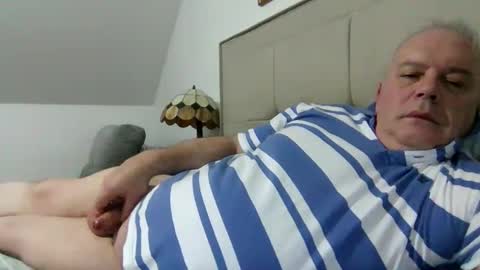 Snapshot of haggisstop chatting on September 12, 2025, 9:59 pm haggisstop online show from September 12, 2025, 9:59 pm