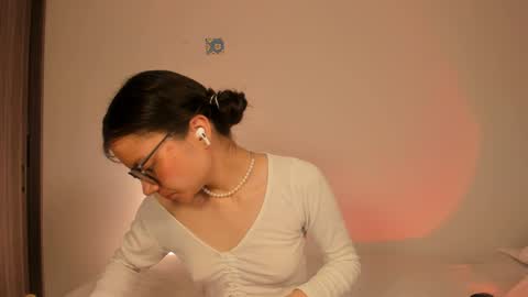 Snapshot of hailey_firee chatting on December 28, 2024, 12:57 am Hailey online show from December 28, 2024, 12:57 am