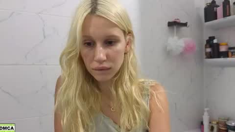 Snapshot of hailey_would chatting on September 23, 2025, 9:07 pm hailey_would online show from September 23, 2025, 9:07 pm