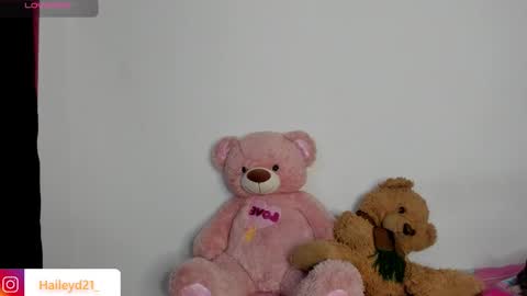 Hailey online show from March 23, 2026, 11:31 pm