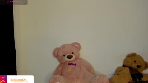 Hailey online show from March 27, 2026, 12:05 am