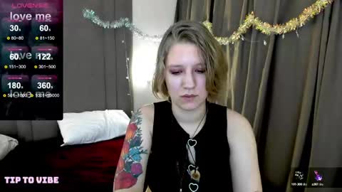 Snapshot of haileyfoxy chatting on January 5, 2025, 4:58 am Hailey online show from January 5, 2025, 4:58 am