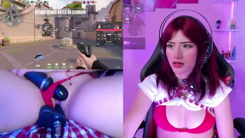 Snapshot of haileyreid_ chatting on December 18, 2024, 12:32 am Hailey online show from December 18, 2024, 12:32 am