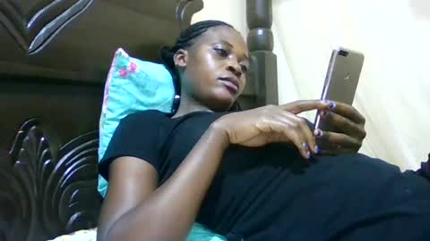 hairy_africanbae online show from June 25, 2026, 11:20 pm