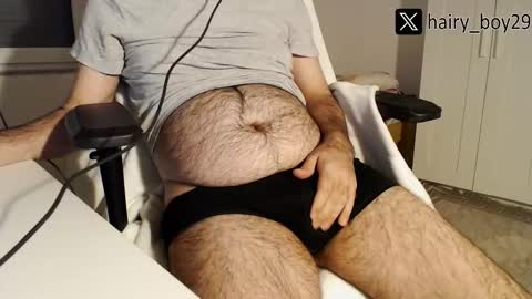 Snapshot of hairy_boy29 chatting on November 3, 2025, 8:10 pm hairy_boy29 online show from November 3, 2025, 8:10 pm