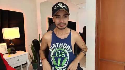 H A I R Y D I A M O N D online show from September 14, 2025, 6:34 am