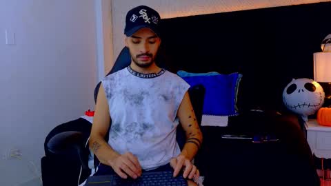 H A I R Y D I A M O N D online show from October 18, 2025, 12:06 pm