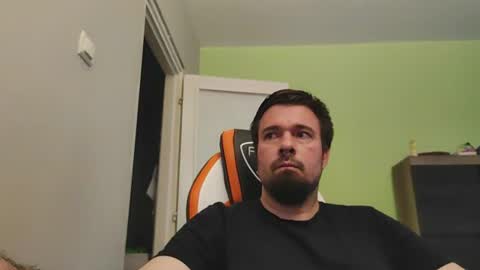 Snapshot of hairy_guy007 chatting on June 27, 2026, 5:34 am hairy_guy007 online show from June 27, 2026, 5:34 am