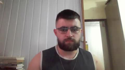 Snapshot of hairy_man_69_ chatting on December 30, 2024, 12:54 am horny online show from December 30, 2024, 12:54 am
